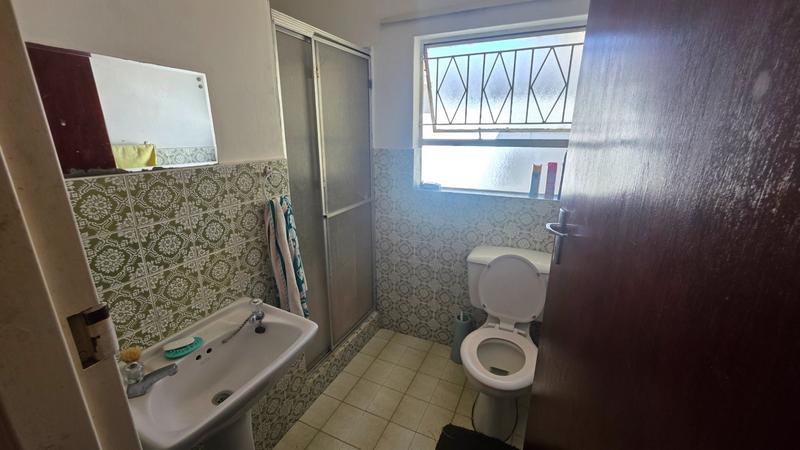 4 Bedroom Property for Sale in Goodwood Park Western Cape